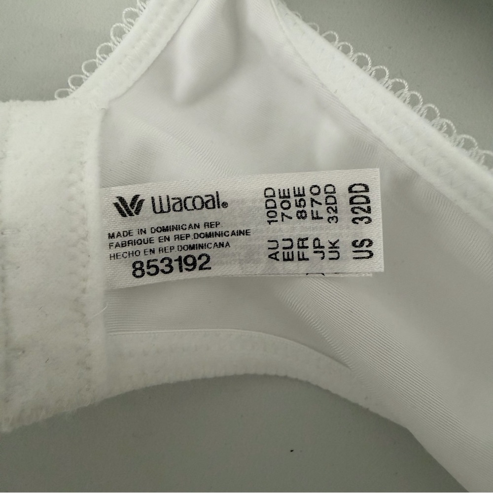 Wacoal White Underwire T Shirt Bra 32DD Smooth Full Coverage Everyday Bra - Picture 3 of 4